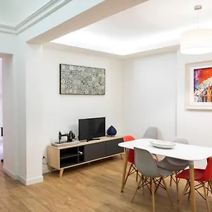 https://uzeda-inn-apartment.catania-hotels.net