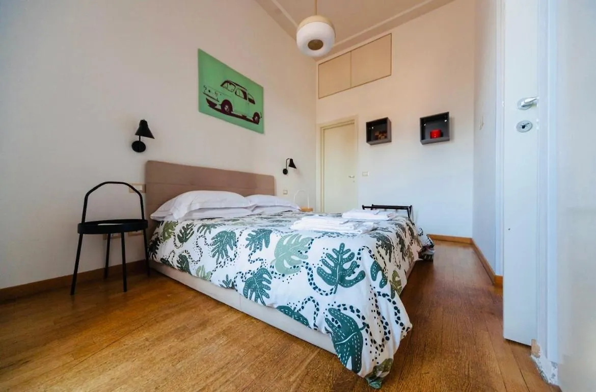 B&B Sciara Larmisi Katanya 3*,