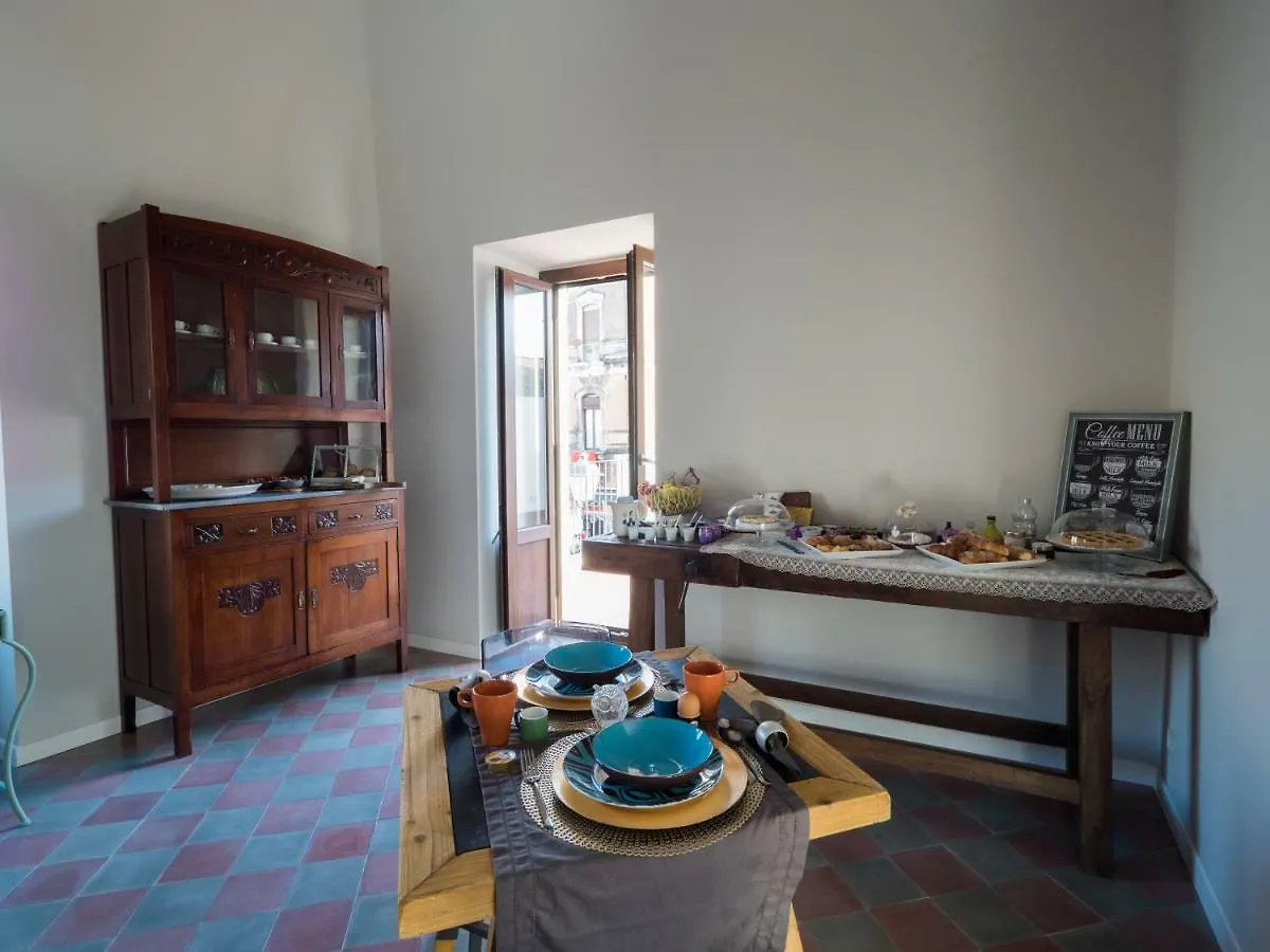 B&B Sciara Larmisi Catania Bed & Breakfast